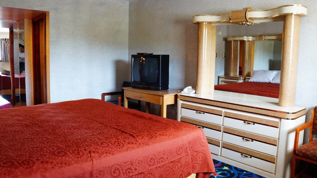Royale Inn Kansas City Kamer foto