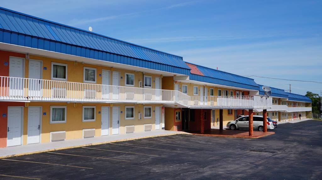 Royale Inn Kansas City Buitenkant foto